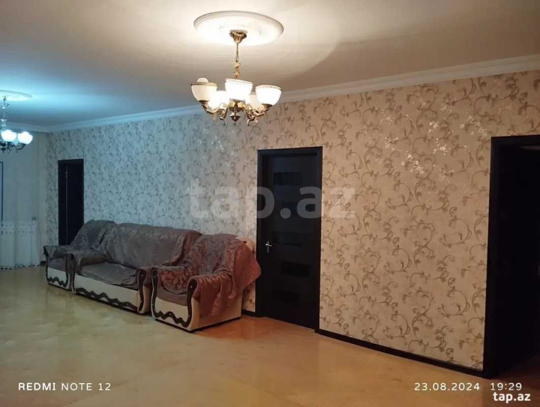 Satılır 4 otaqlı həyət evi