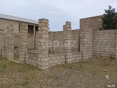 Satılır 5 otaqlı həyət evi