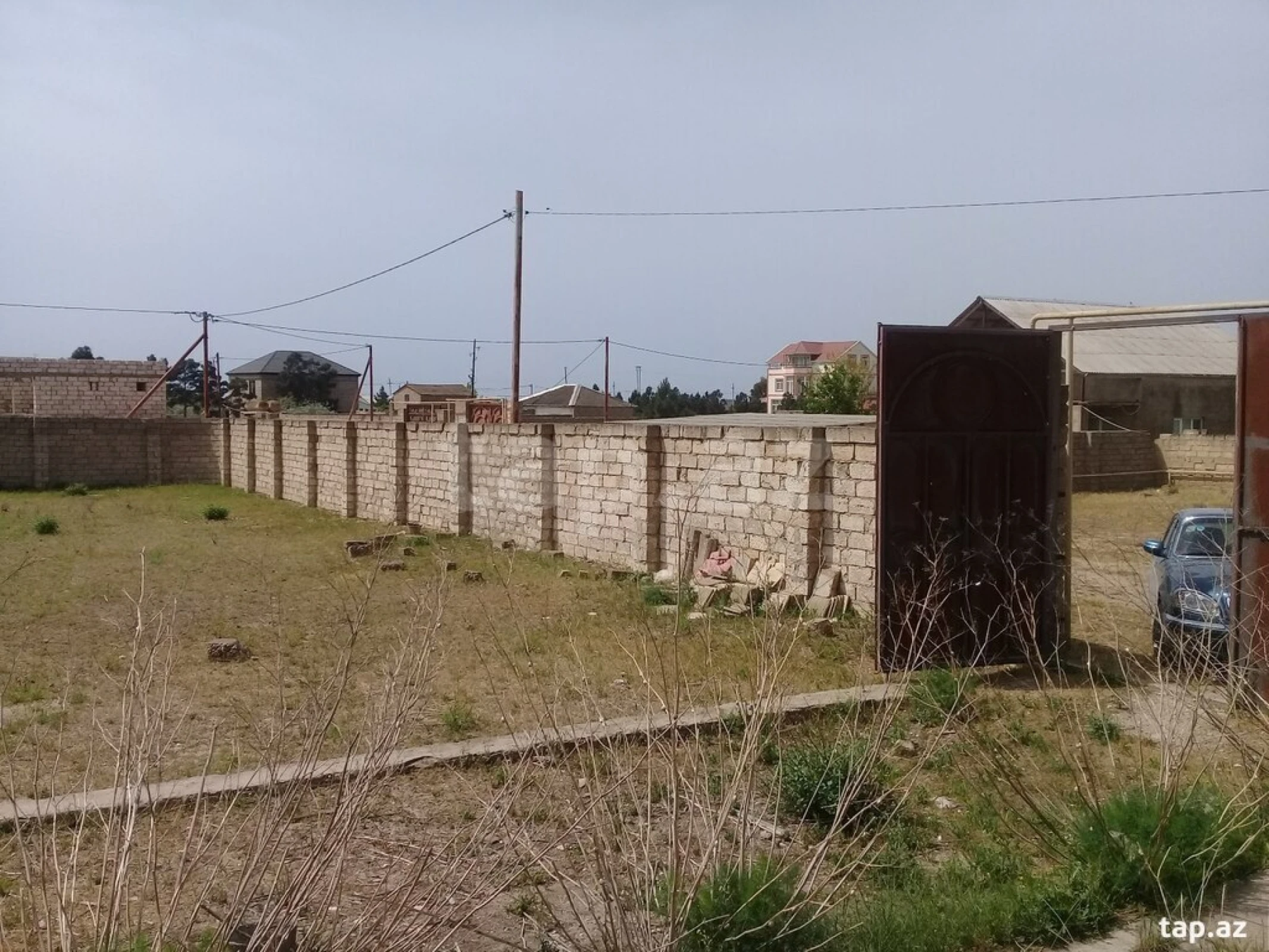 Satılır 5 otaqlı həyət evi