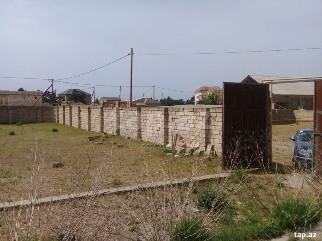 Satılır 5 otaqlı həyət evi