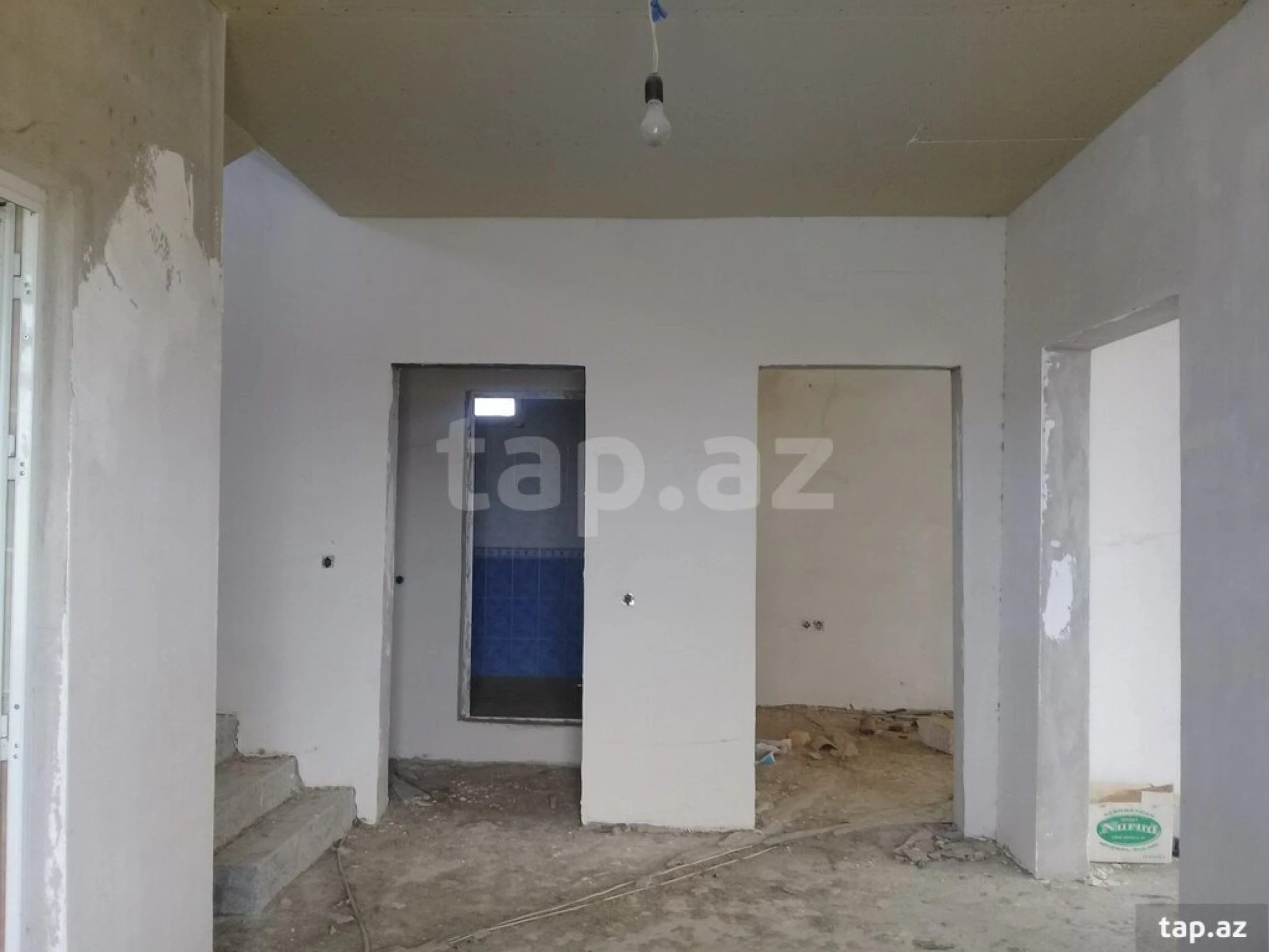 Satılır 5 otaqlı həyət evi