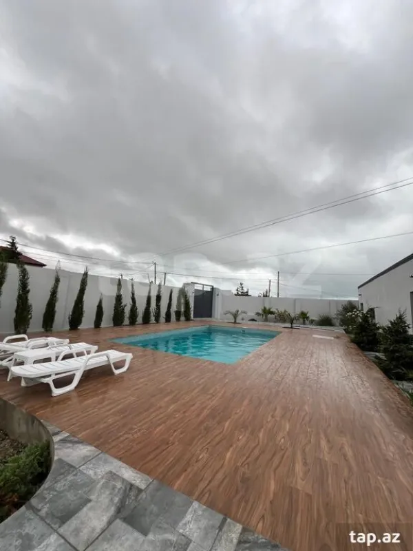 Kirayə verilir 4 otaqlı həyət evi 150 m²