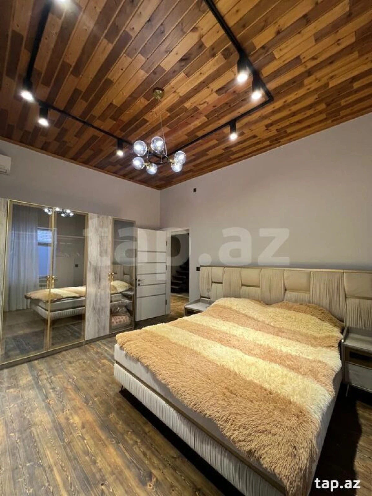 Kirayə verilir 4 otaqlı həyət evi 150 m²