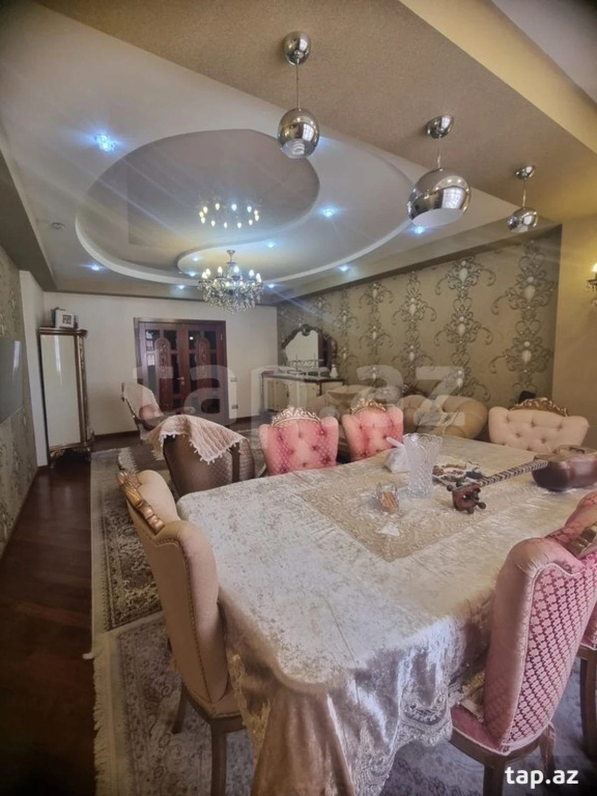 Satılır 3 otaqlı yeni tikili 131 m²