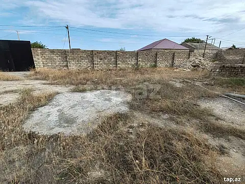 Satılır 7 otaqlı həyət evi