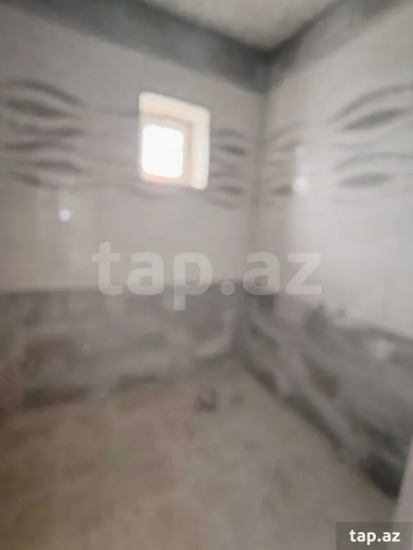 Satılır 7 otaqlı həyət evi