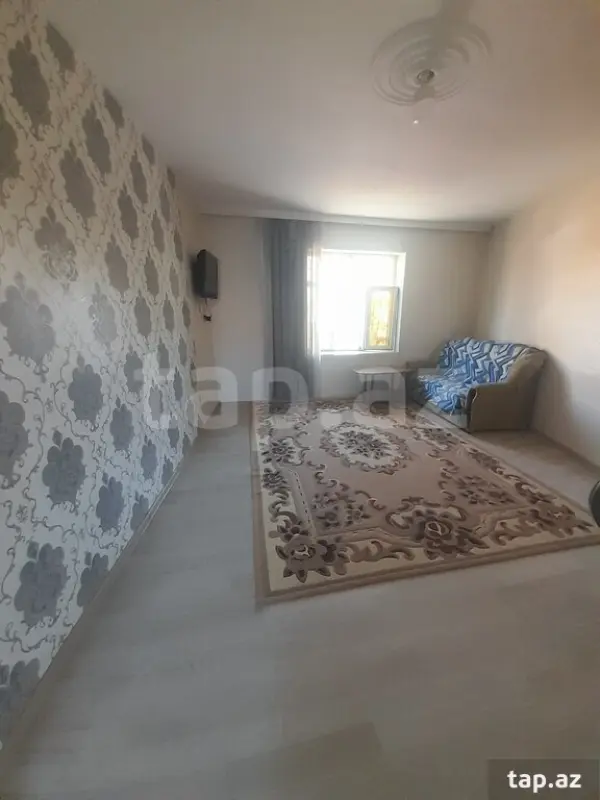 Kirayə verilir 2 otaqlı həyət evi 50 m²