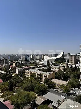 Satılır 6 otaqlı yeni tikili 560 m²