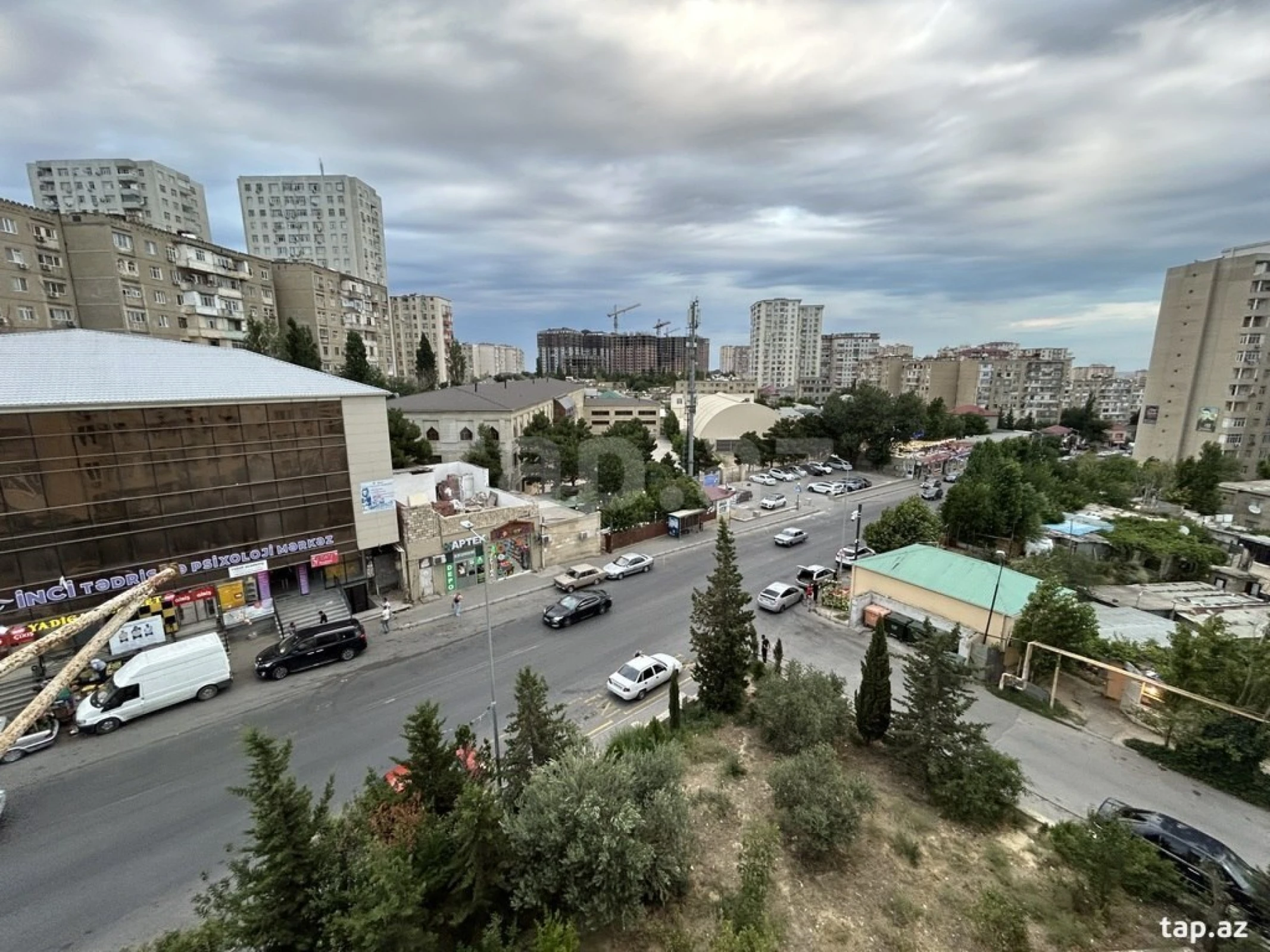 Satılır 3 otaqlı yeni tikili 72 m²