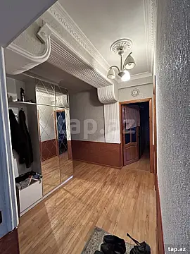 Satılır 3 otaqlı yeni tikili 72 m²