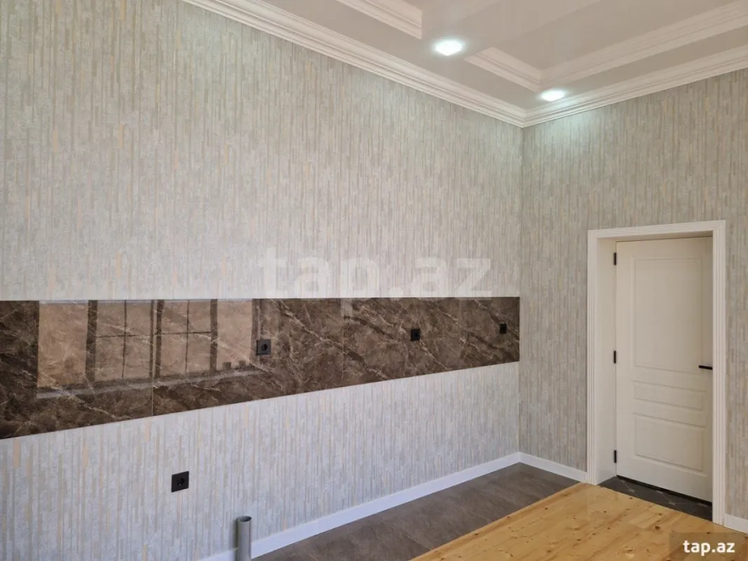 Satılır 4 otaqlı həyət evi