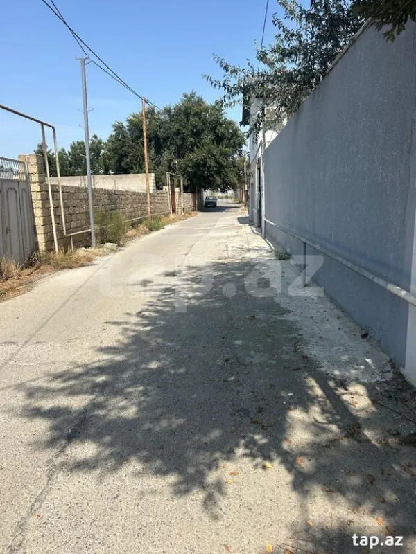 Satılır 6 otaqlı həyət evi 200 m²