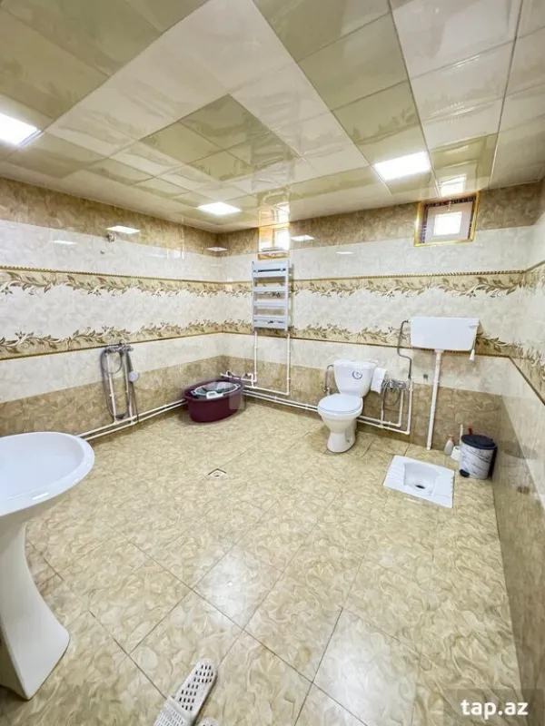 Satılır 4 otaqlı həyət evi