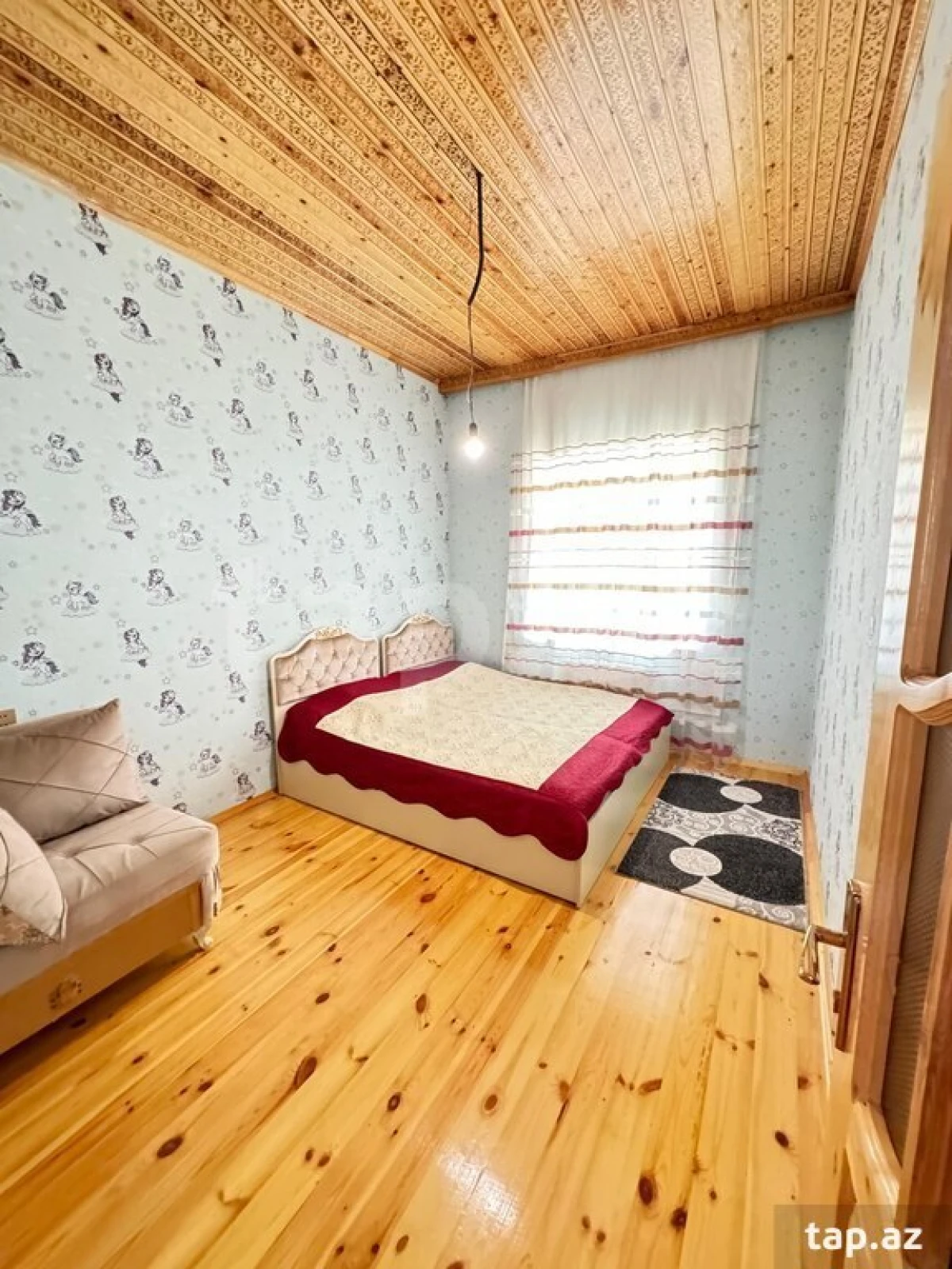 Satılır 4 otaqlı həyət evi