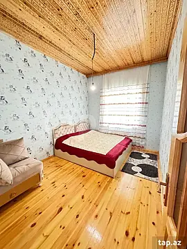 Satılır 4 otaqlı həyət evi