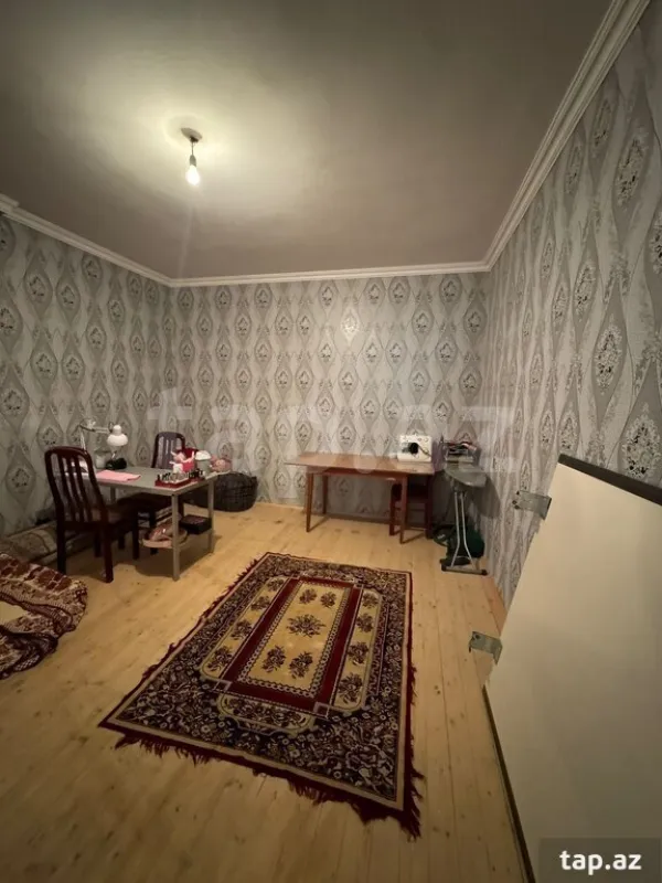 Satılır 4 otaqlı həyət evi