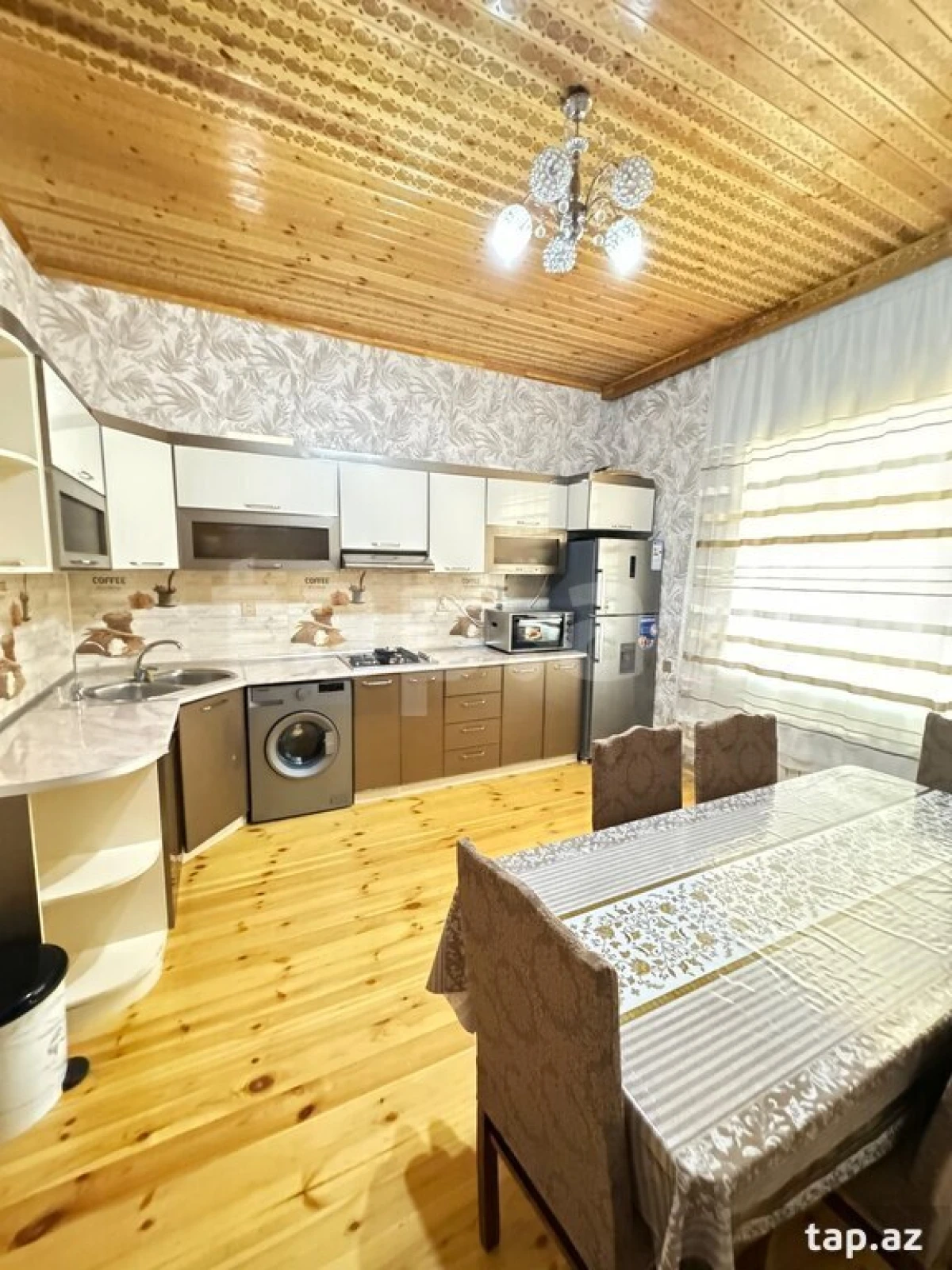 Satılır 4 otaqlı həyət evi