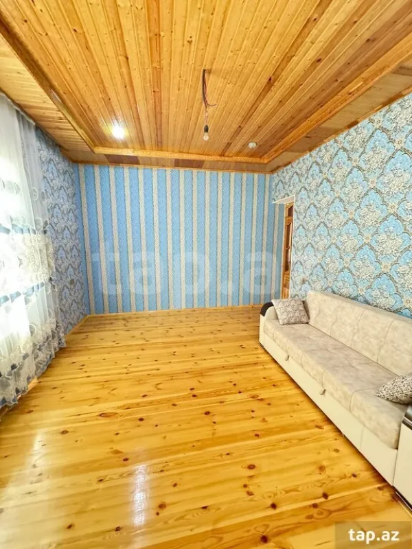 Satılır 4 otaqlı həyət evi