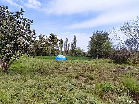 Satılır 3 otaqlı həyət evi