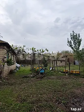 Satılır 3 otaqlı həyət evi