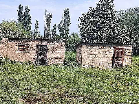 Satılır 3 otaqlı həyət evi