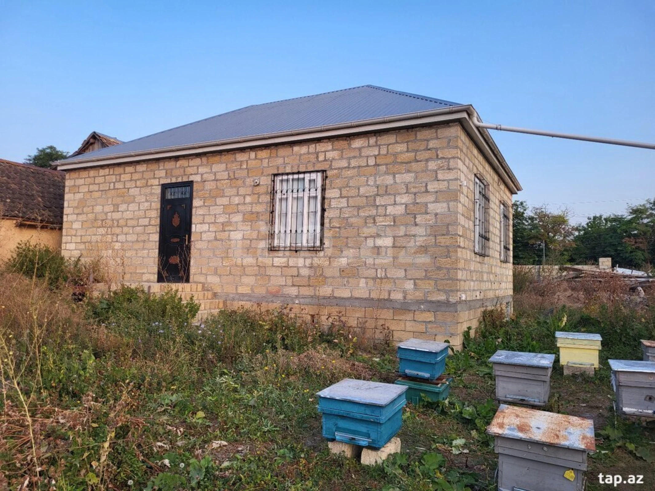 Satılır 4 otaqlı həyət evi