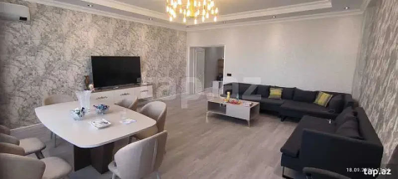 Satılır 3 otaqlı yeni tikili 160 m² — Bakı 3 otaq 160.00 m²