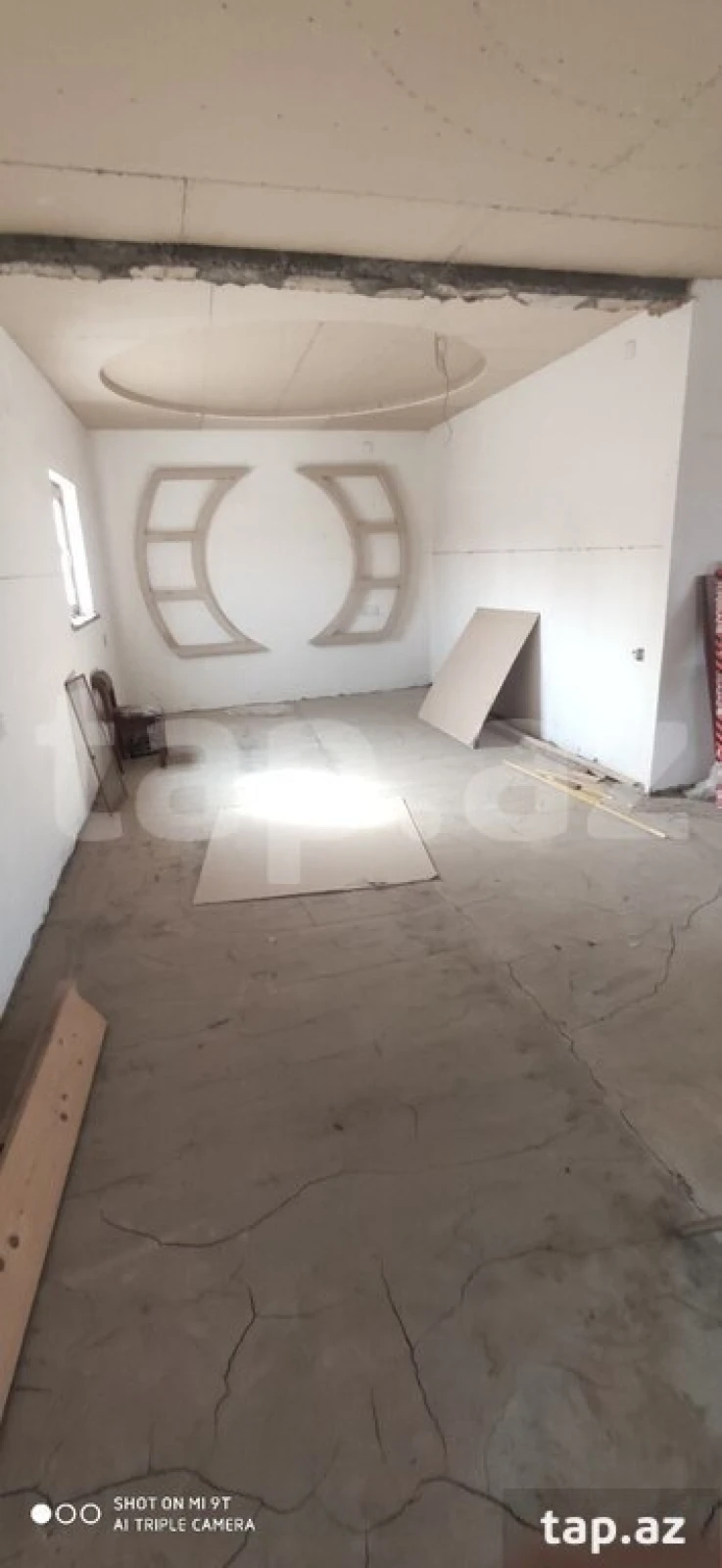 Satılır 4 otaqlı həyət evi