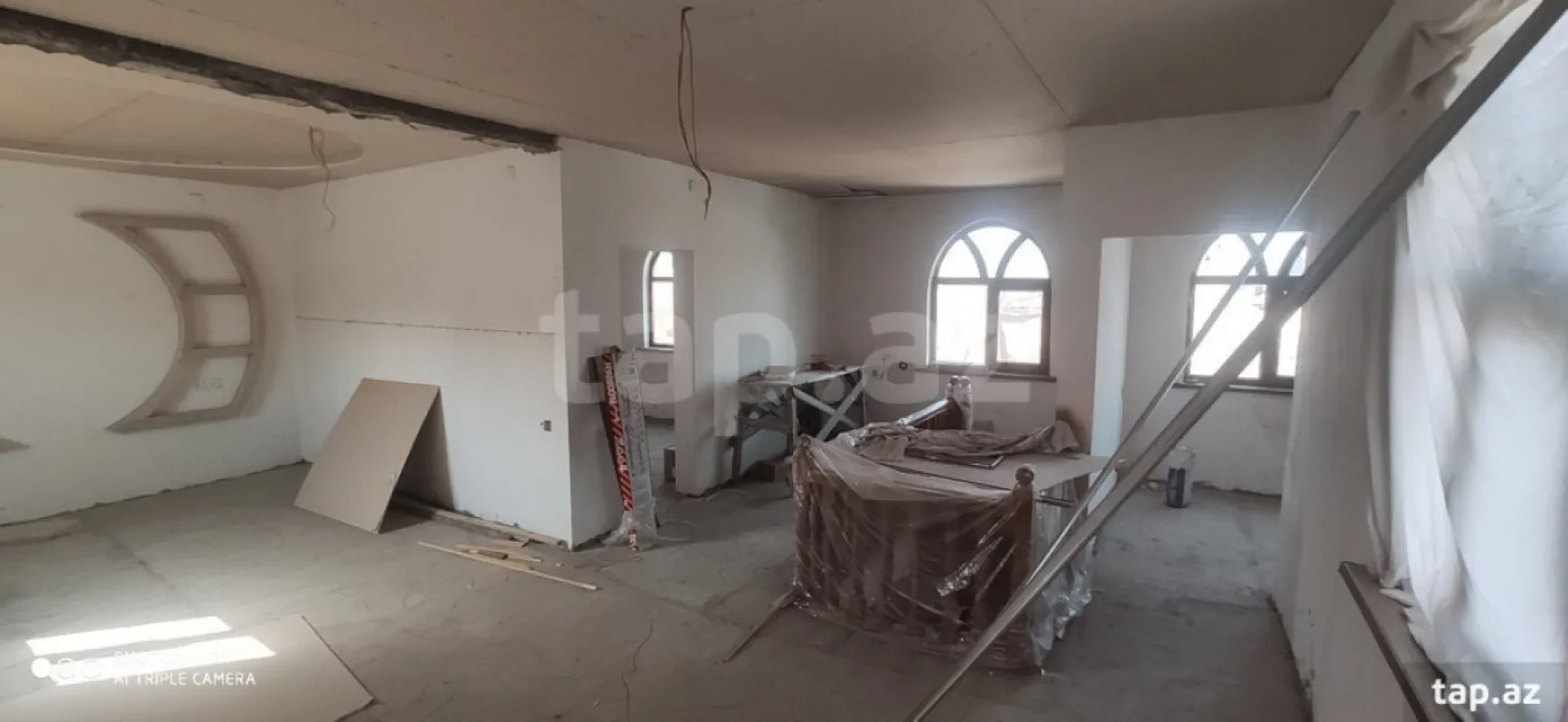 Satılır 4 otaqlı həyət evi