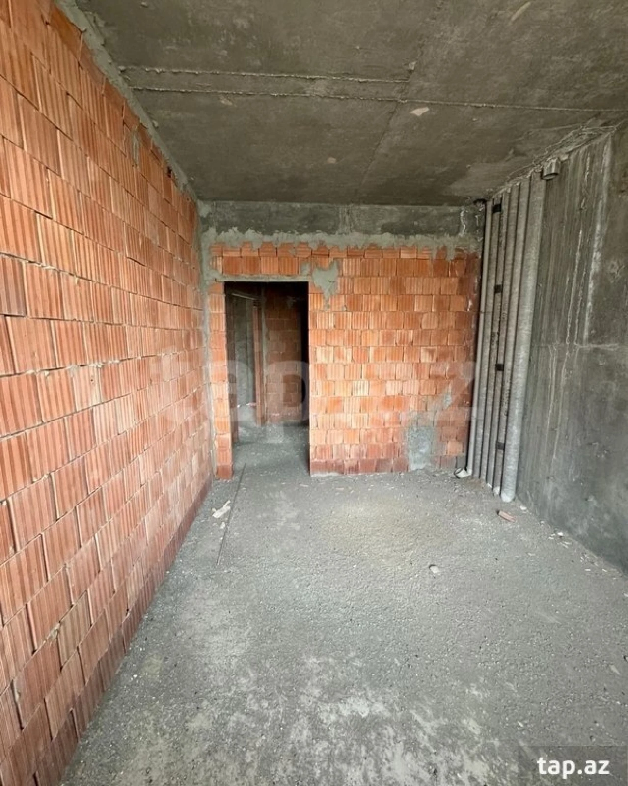 Satılır 1 otaqlı yeni tikili 54 m²