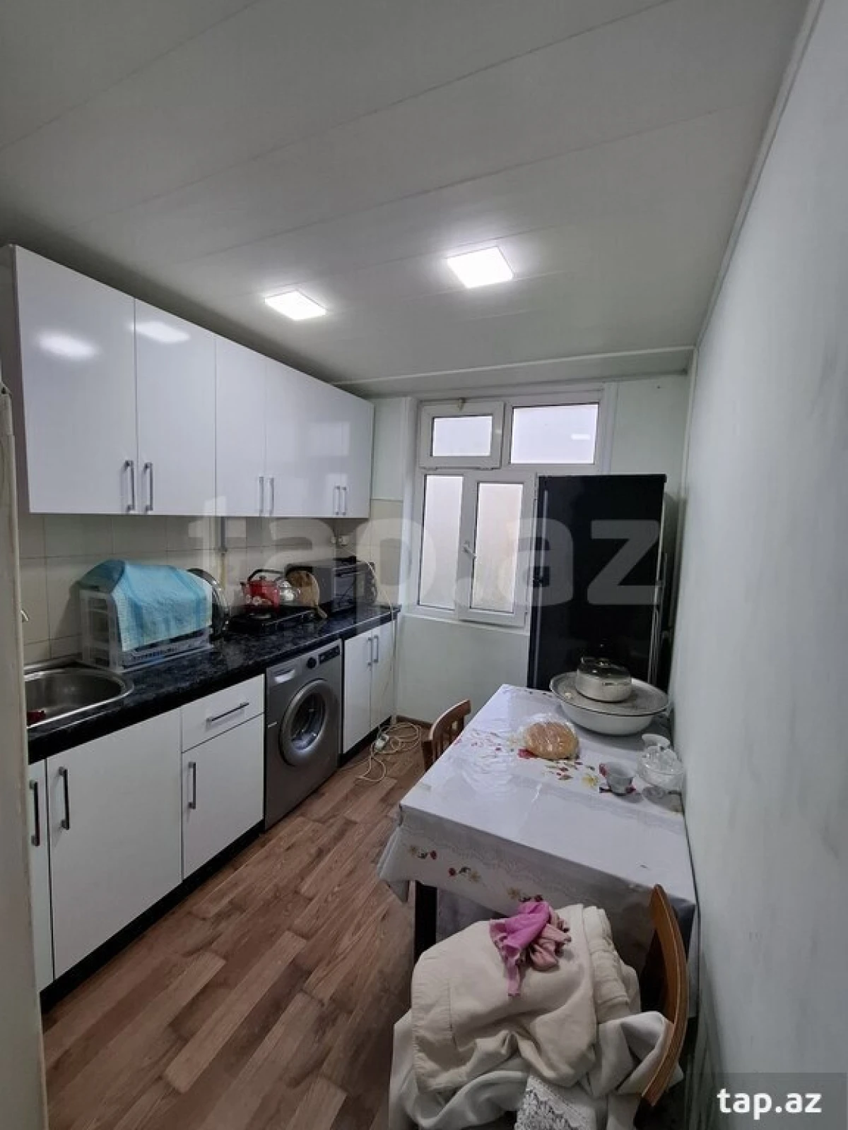 Satılır 2 otaqlı mənzil 49 m²