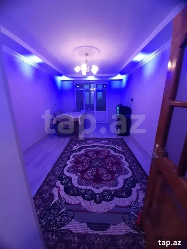 Satılır 2 otaqlı mənzil 49 m²