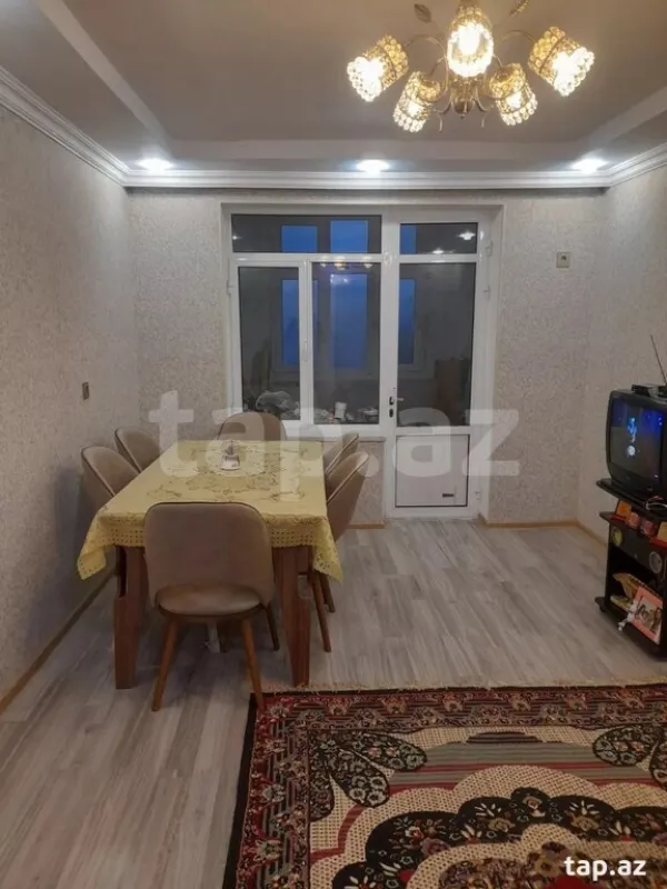 Satılır 2 otaqlı mənzil 49 m²