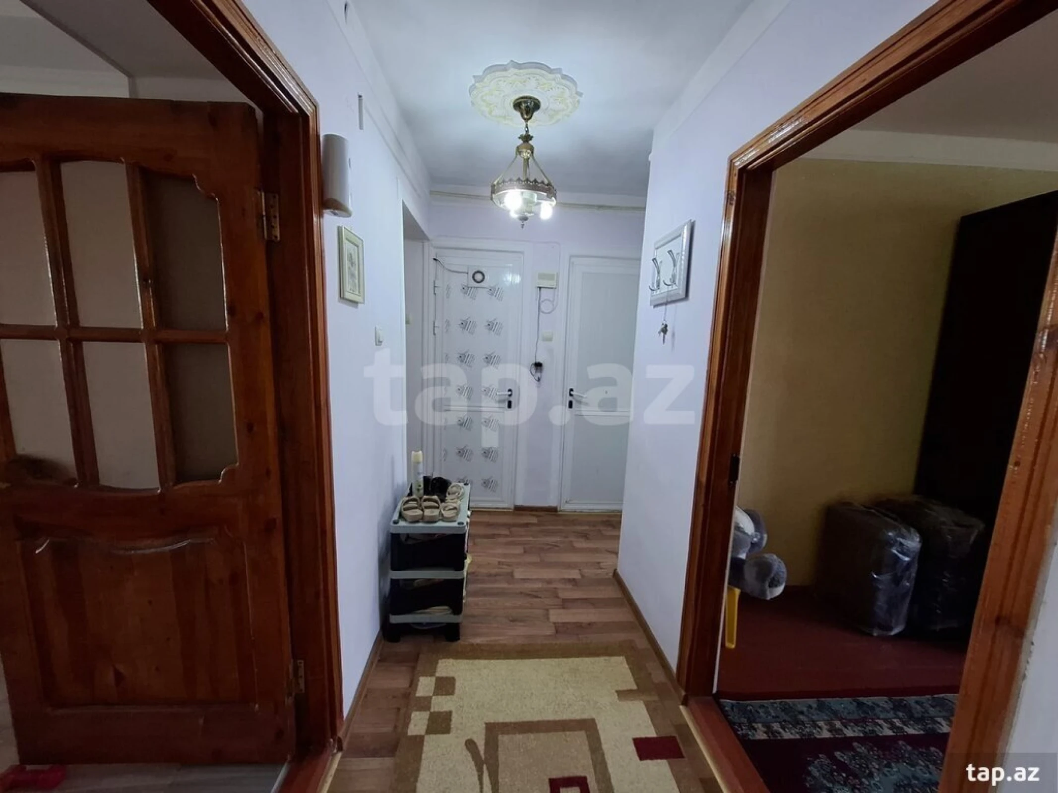 Satılır 2 otaqlı mənzil 49 m²