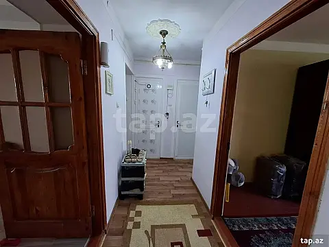 Satılır 2 otaqlı mənzil 49 m²