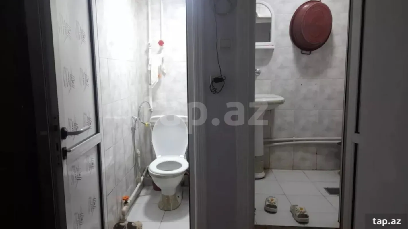 Satılır 2 otaqlı mənzil 49 m²