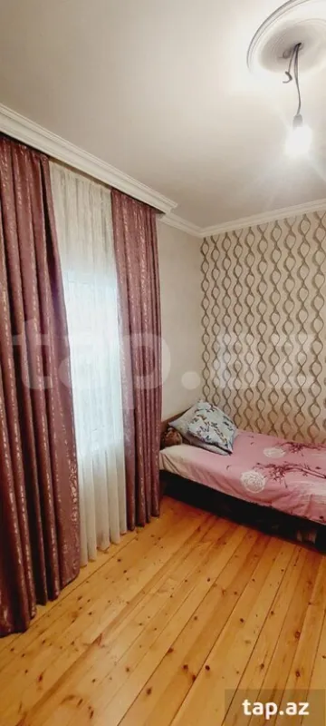Satılır 3 otaqlı həyət evi 100 m²