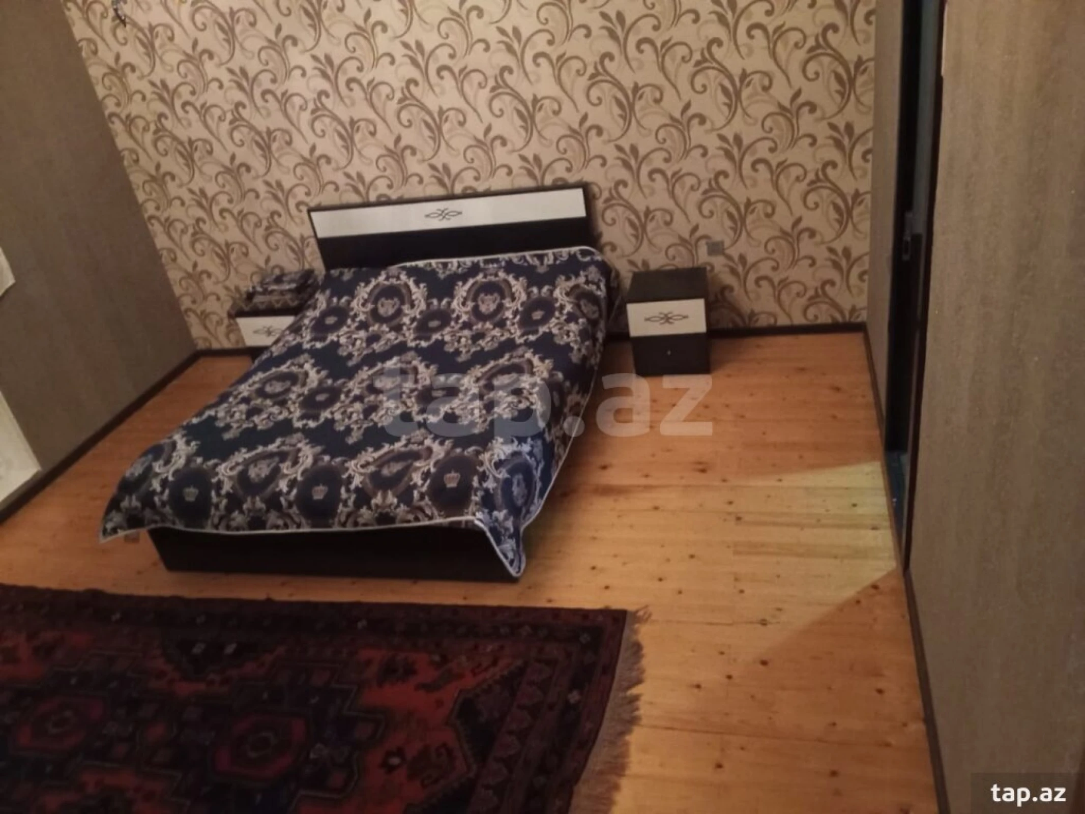 Satılır 6 otaqlı həyət evi