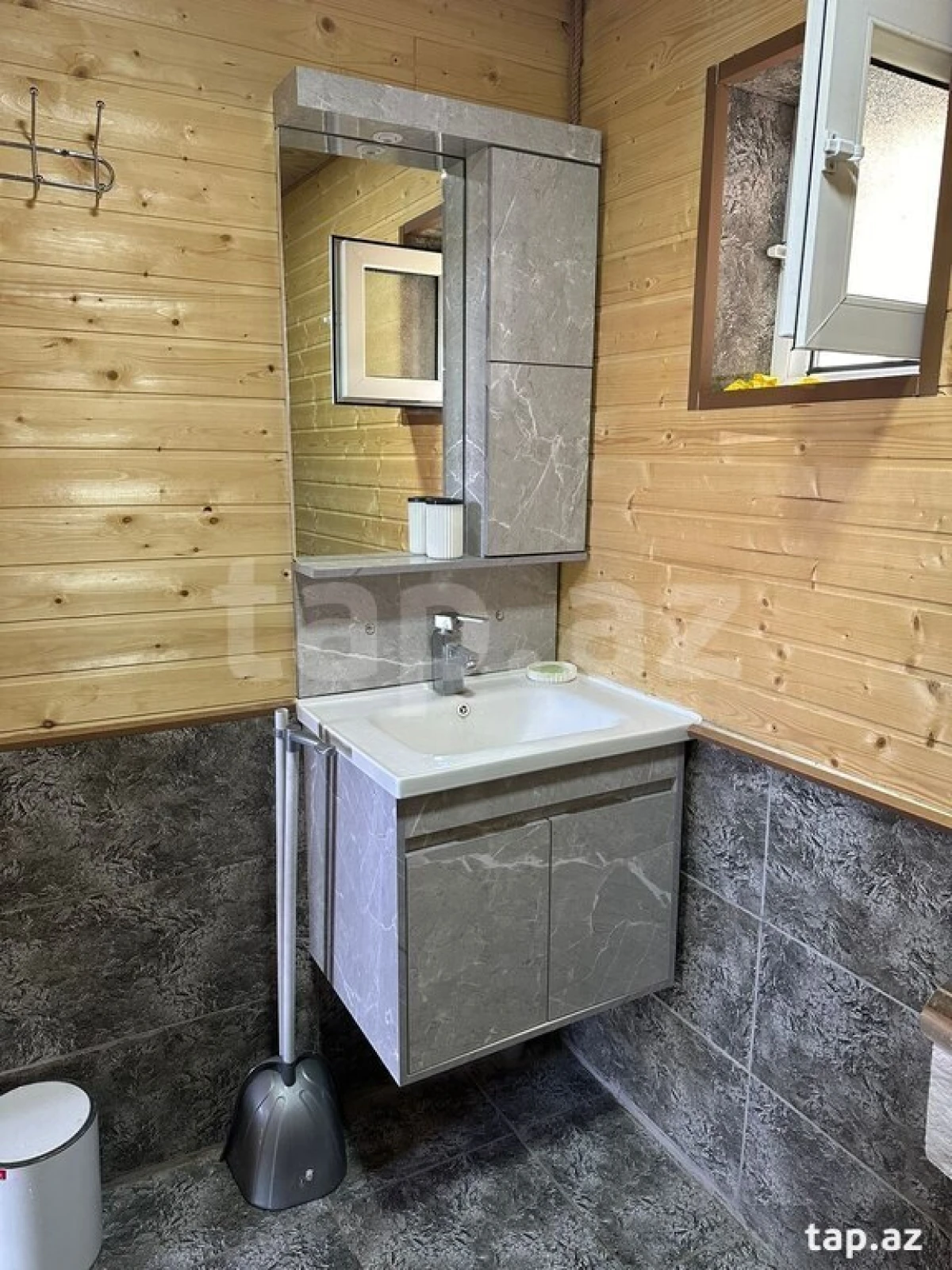 Kirayə verilir 2 otaqlı həyət evi