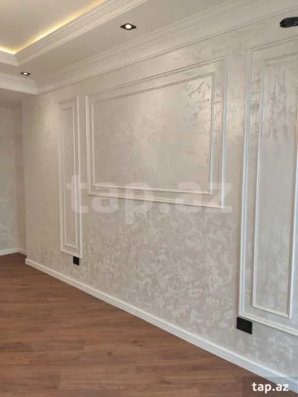 Satılır 3 otaqlı yeni tikili 114 m²