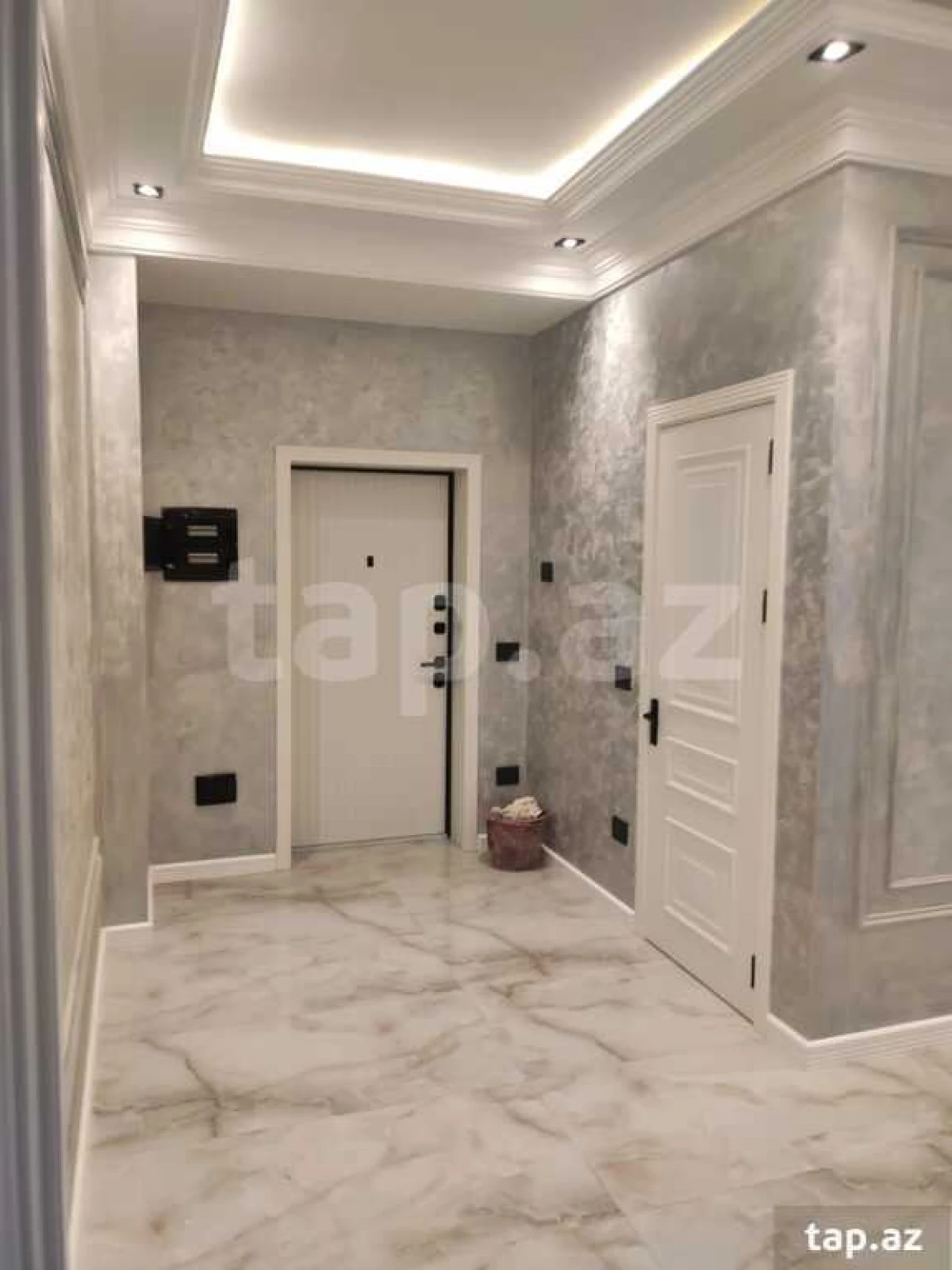 Satılır 3 otaqlı yeni tikili 114 m²