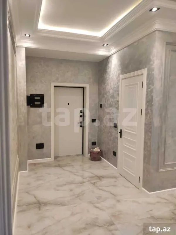 Satılır 3 otaqlı yeni tikili 114 m²