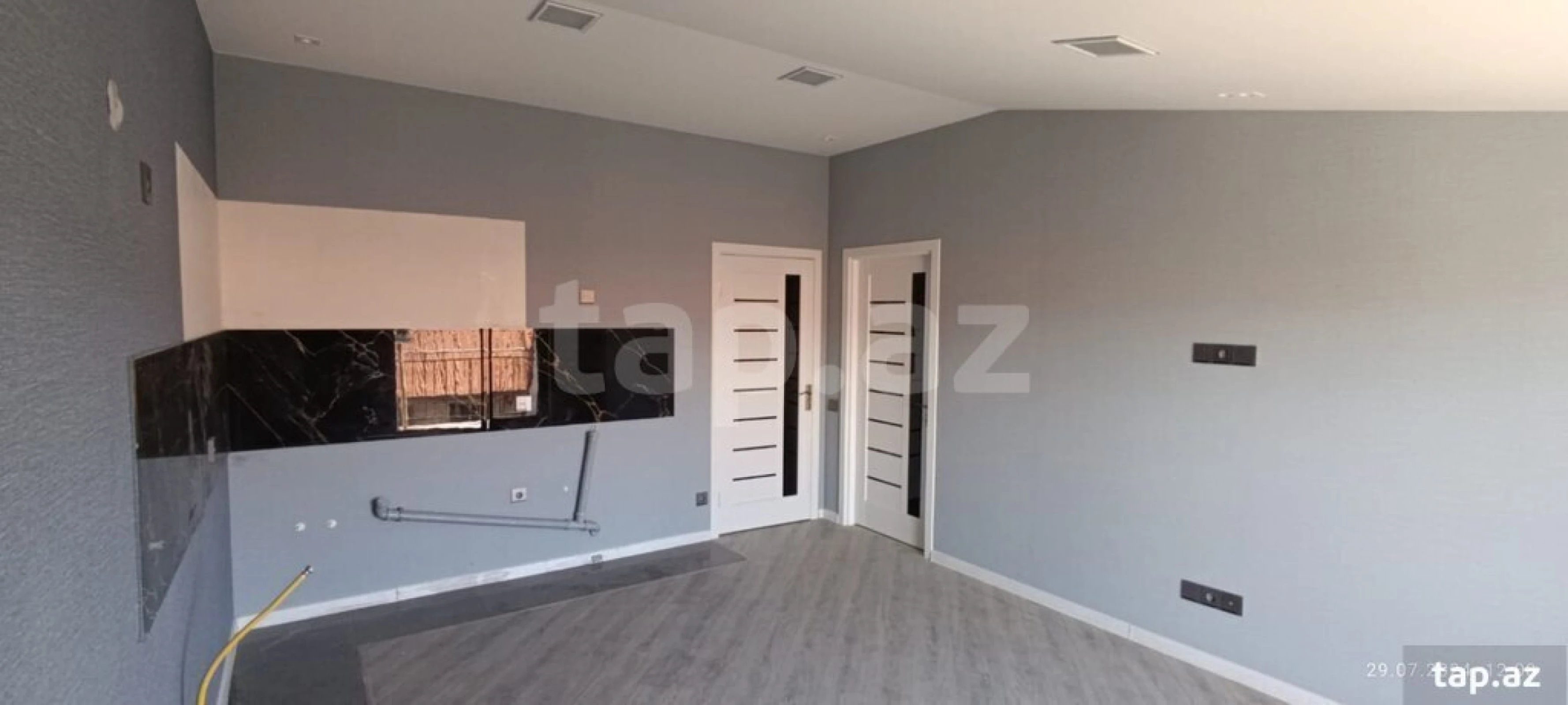 Satılır 2 otaqlı yeni tikili 58 m²