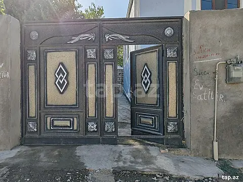 Satılır 7 otaqlı həyət evi
