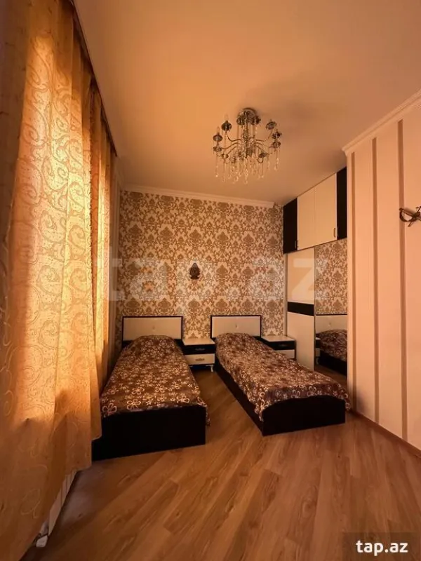Kirayə verilir 5 otaqlı həyət evi 200 m²