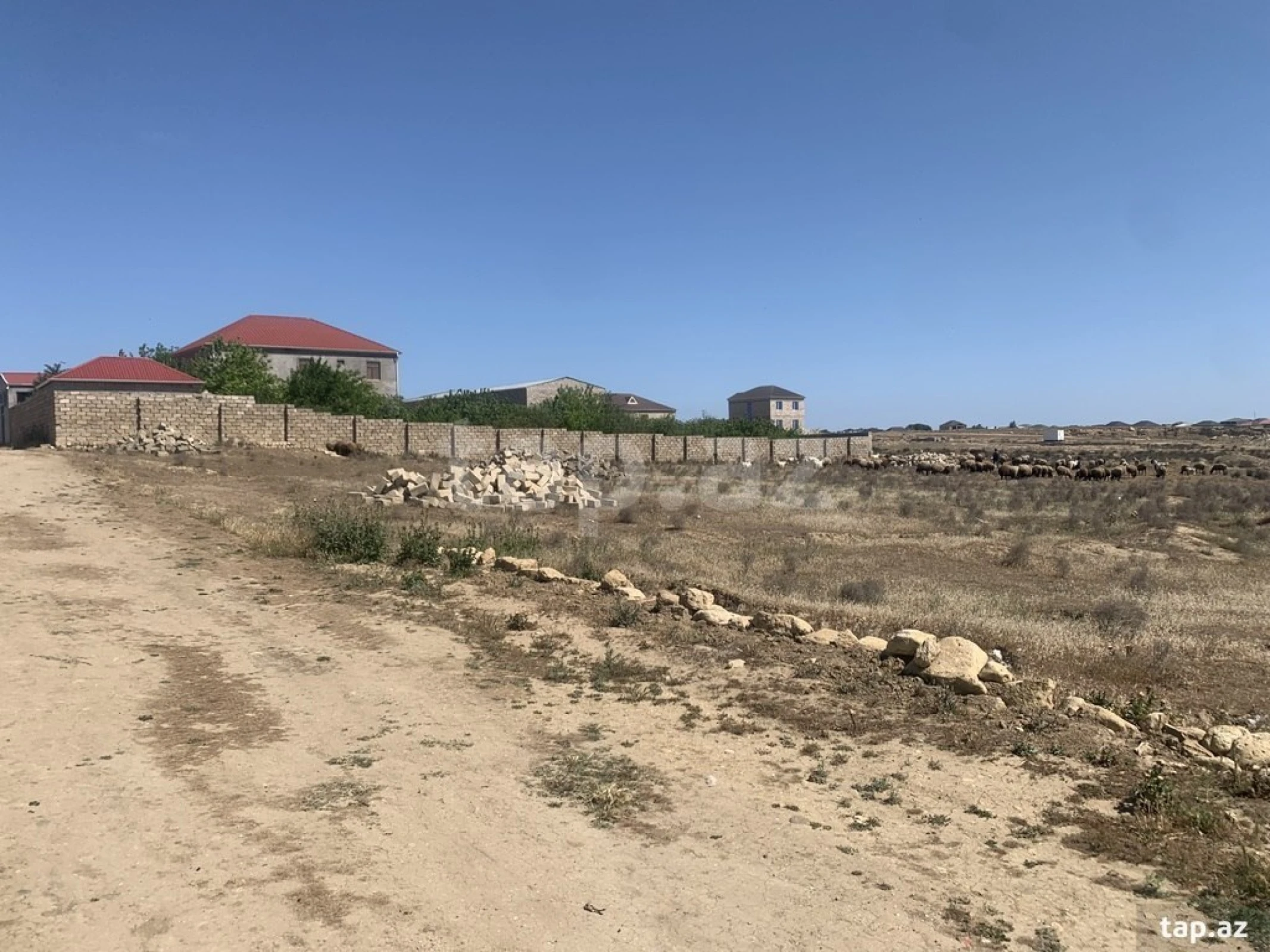 Satılır torpaq sahəsi