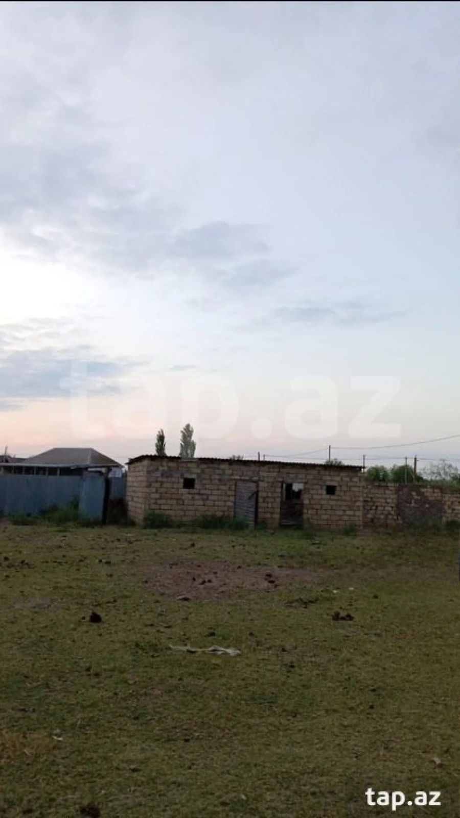 Satılır 3 otaqlı həyət evi