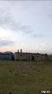 Satılır 3 otaqlı həyət evi