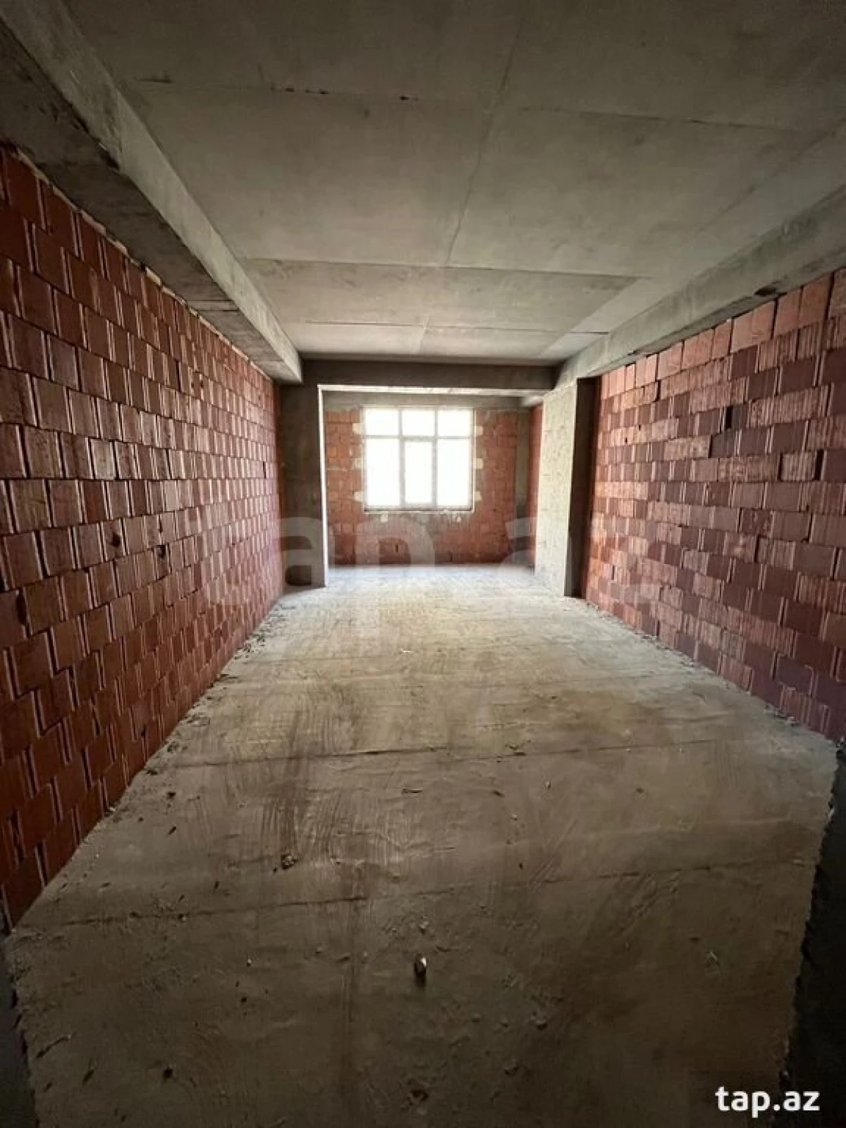 Satılır 3 otaqlı yeni tikili 150 m²