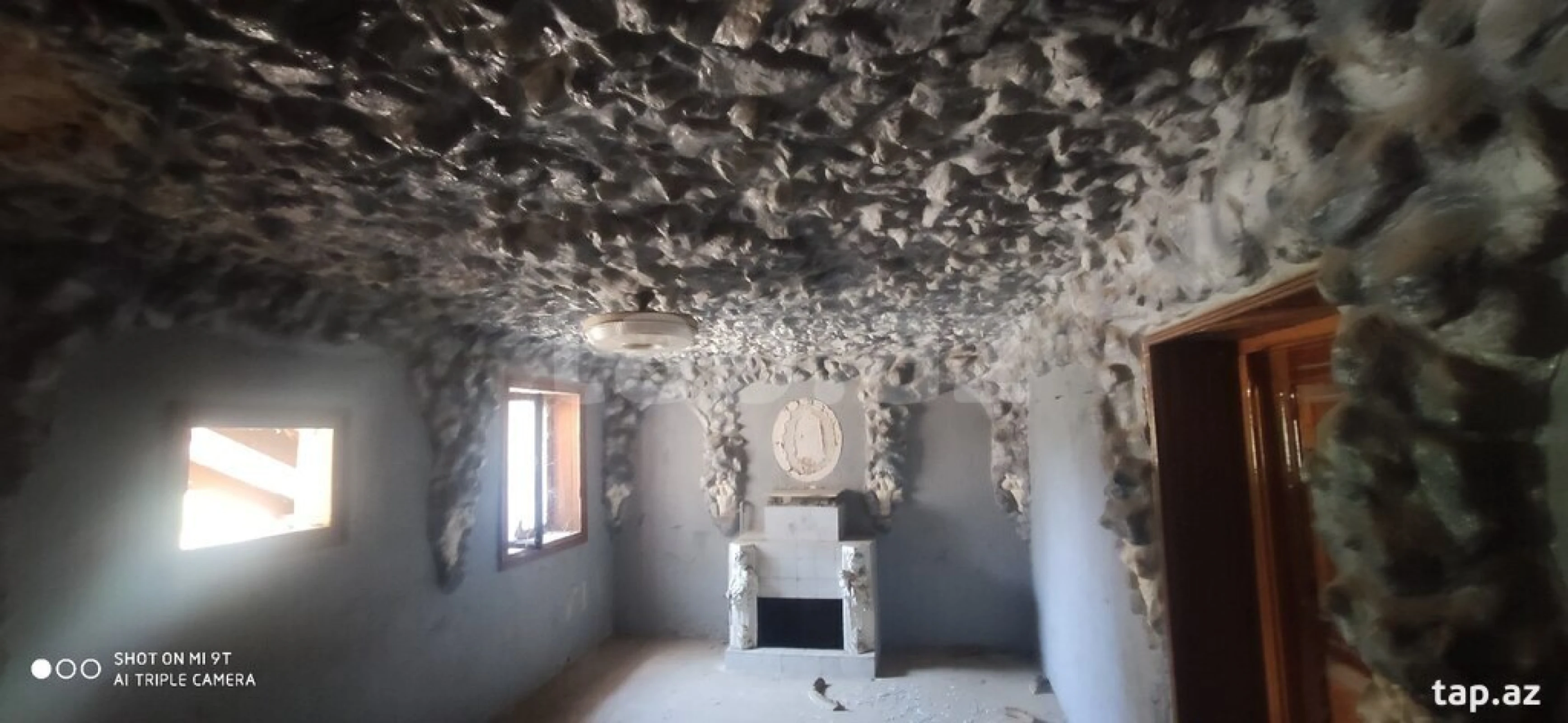 Satılır 7 otaqlı həyət evi